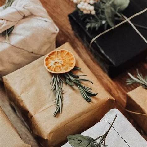 Sustainable Gift Wrapping: Eco-Friendly Ideas That Look Luxurious 2 Gift